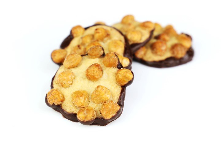 Butter Haselnussgebäck mit Zartbitterschokolade